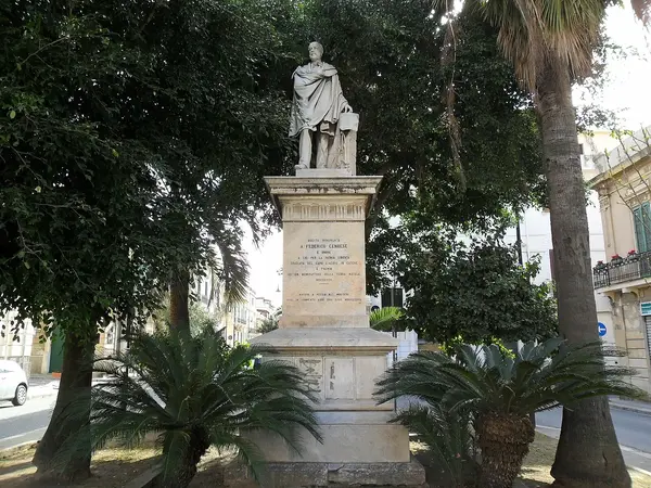 Federico Genoese Square – Zerbi Little Square Reggio Calabria