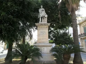 Federico Genoese Square – Zerbi Little Square Reggio Calabria